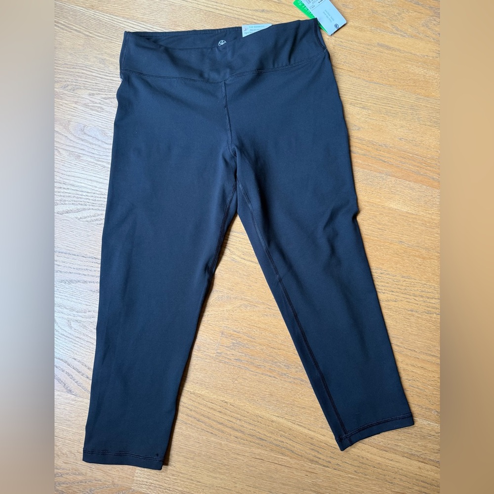 GAIAM Black Leggings with Purple-Blue Print size large